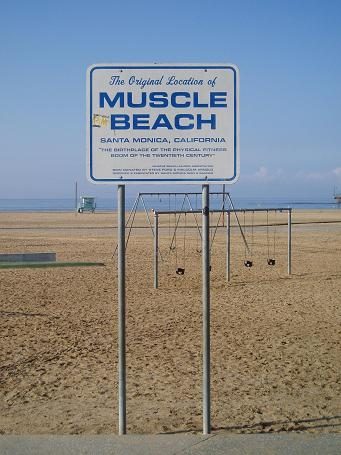 Muscle Beach sign